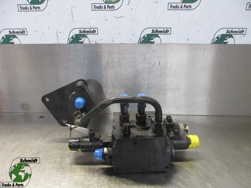 MAN 81.47103-6031//82.47103-6034 STUURVENTIEL MAN 6X2 MODEL 2020 - Upravljački mehanizam za Kamion: slika MAN 81.47103-6031//82.47103-6034 STUURVENTIEL MAN 6X2 MODEL 2020 - Upravljački mehanizam za Kamion MAN 81.47103-6031//82.47103-6034 STUURVENTIEL MAN 6X2 MODEL 2020 - Upravljački mehanizam za Kamion: slika MAN 81.47103-6031//82.47103-6034 STUURVENTIEL MAN 6X2 MODEL 2020 - Upravljački mehanizam za Kamion