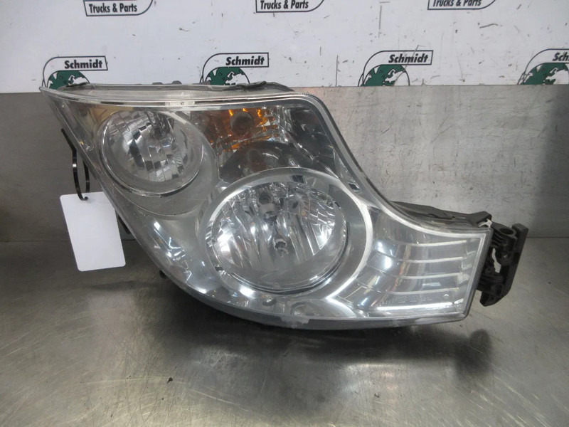 Mercedes-Benz A 960 820 03 39 KOPLAMP MERCEDES BENZ 1845 EURO 6 RECHT nieuw & gebruik - Prednja svjetla za Kamion: slika Mercedes-Benz A 960 820 03 39 KOPLAMP MERCEDES BENZ 1845 EURO 6 RECHT nieuw & gebruik - Prednja svjetla za Kamion Mercedes-Benz A 960 820 03 39 KOPLAMP MERCEDES BENZ 1845 EURO 6 RECHT nieuw & gebruik - Prednja svjetla za Kamion: slika Mercedes-Benz A 960 820 03 39 KOPLAMP MERCEDES BENZ 1845 EURO 6 RECHT nieuw & gebruik - Prednja svjetla za Kamion