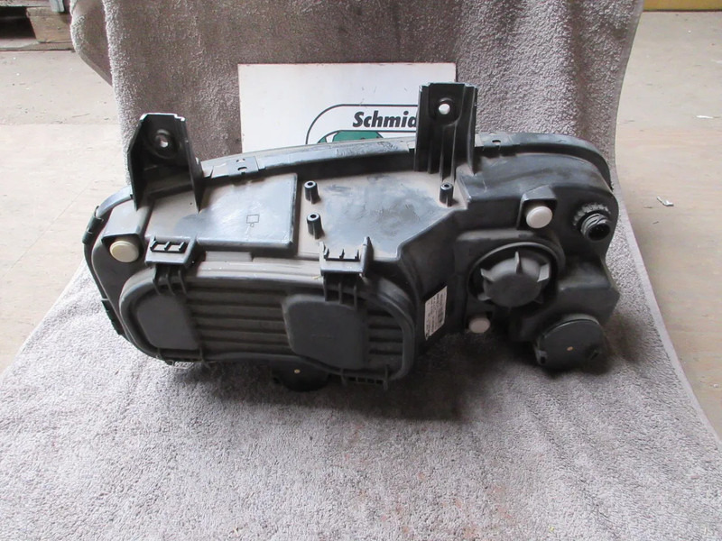 Mercedes-Benz A 973 820 24 61 KOPLAMP MERCEDES ATEGO EURO 5 LINKS - Prednja svjetla za Kamion: slika Mercedes-Benz A 973 820 24 61 KOPLAMP MERCEDES ATEGO EURO 5 LINKS - Prednja svjetla za Kamion Mercedes-Benz A 973 820 24 61 KOPLAMP MERCEDES ATEGO EURO 5 LINKS - Prednja svjetla za Kamion: slika Mercedes-Benz A 973 820 24 61 KOPLAMP MERCEDES ATEGO EURO 5 LINKS - Prednja svjetla za Kamion