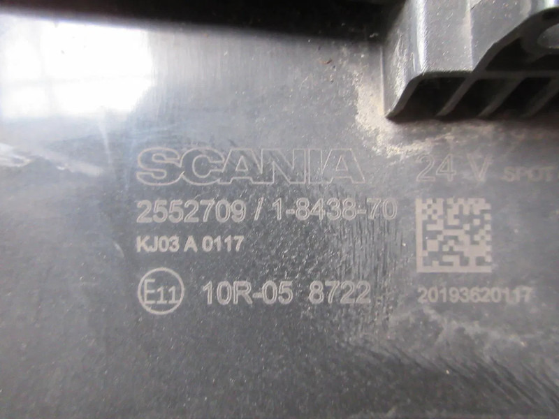 Scania 2552709 MISTLAMP SCANIA MODEL 2021 RECHTS R 410 - Maglenke za Kamion: slika Scania 2552709 MISTLAMP SCANIA MODEL 2021 RECHTS R 410 - Maglenke za Kamion Scania 2552709 MISTLAMP SCANIA MODEL 2021 RECHTS R 410 - Maglenke za Kamion: slika Scania 2552709 MISTLAMP SCANIA MODEL 2021 RECHTS R 410 - Maglenke za Kamion