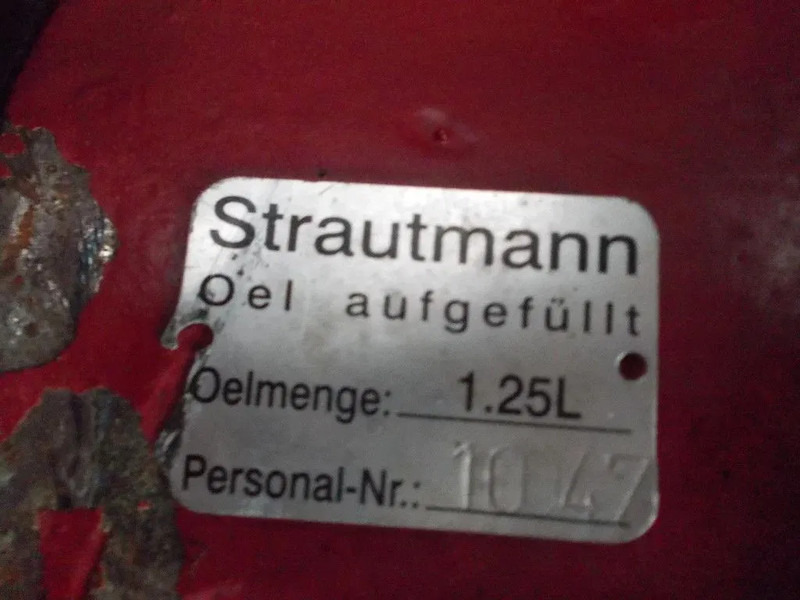 Strautmann 1047 STRAUTMANN VOOR AS TYPE VM 2002D-SF MODEL 2021 - Prednja osovina za Kamion: slika Strautmann 1047 STRAUTMANN VOOR AS TYPE VM 2002D-SF MODEL 2021 - Prednja osovina za Kamion Strautmann 1047 STRAUTMANN VOOR AS TYPE VM 2002D-SF MODEL 2021 - Prednja osovina za Kamion: slika Strautmann 1047 STRAUTMANN VOOR AS TYPE VM 2002D-SF MODEL 2021 - Prednja osovina za Kamion