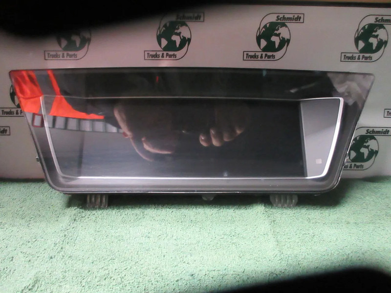 Volvo 23595812 INSTRUMENTENPANEEL VOLVO FM 330 EURO 6 MODEL 2023 - Ploča s instrumentima za Kamion: slika Volvo 23595812 INSTRUMENTENPANEEL VOLVO FM 330 EURO 6 MODEL 2023 - Ploča s instrumentima za Kamion Volvo 23595812 INSTRUMENTENPANEEL VOLVO FM 330 EURO 6 MODEL 2023 - Ploča s instrumentima za Kamion: slika Volvo 23595812 INSTRUMENTENPANEEL VOLVO FM 330 EURO 6 MODEL 2023 - Ploča s instrumentima za Kamion