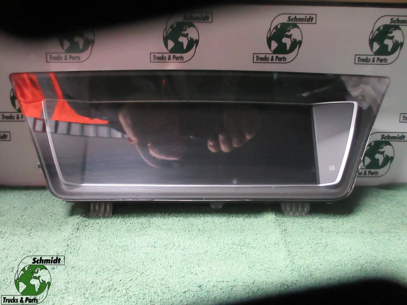 Volvo 23595812 INSTRUMENTENPANEEL VOLVO FM 330 EURO 6 MODEL 2023 - Ploča s instrumentima za Kamion: slika Volvo 23595812 INSTRUMENTENPANEEL VOLVO FM 330 EURO 6 MODEL 2023 - Ploča s instrumentima za Kamion Volvo 23595812 INSTRUMENTENPANEEL VOLVO FM 330 EURO 6 MODEL 2023 - Ploča s instrumentima za Kamion: slika Volvo 23595812 INSTRUMENTENPANEEL VOLVO FM 330 EURO 6 MODEL 2023 - Ploča s instrumentima za Kamion