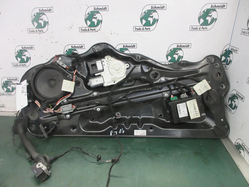 Volvo 84390128 // 24059324 RAAM MEGANIEK VOLVO FM 330 EURO 6 MODEL 2023 - Kabina i unutrašnjost za Kamion: slika Volvo 84390128 // 24059324 RAAM MEGANIEK VOLVO FM 330 EURO 6 MODEL 2023 - Kabina i unutrašnjost za Kamion Volvo 84390128 // 24059324 RAAM MEGANIEK VOLVO FM 330 EURO 6 MODEL 2023 - Kabina i unutrašnjost za Kamion: slika Volvo 84390128 // 24059324 RAAM MEGANIEK VOLVO FM 330 EURO 6 MODEL 2023 - Kabina i unutrašnjost za Kamion