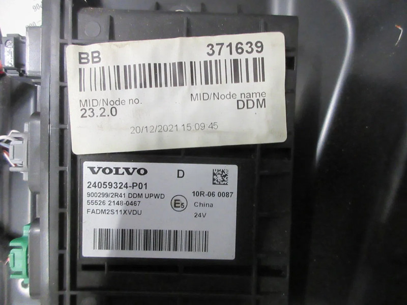 Volvo 84390128 // 24059324 RAAM MEGANIEK VOLVO FM 330 EURO 6 MODEL 2023 - Kabina i unutrašnjost za Kamion: slika Volvo 84390128 // 24059324 RAAM MEGANIEK VOLVO FM 330 EURO 6 MODEL 2023 - Kabina i unutrašnjost za Kamion Volvo 84390128 // 24059324 RAAM MEGANIEK VOLVO FM 330 EURO 6 MODEL 2023 - Kabina i unutrašnjost za Kamion: slika Volvo 84390128 // 24059324 RAAM MEGANIEK VOLVO FM 330 EURO 6 MODEL 2023 - Kabina i unutrašnjost za Kamion