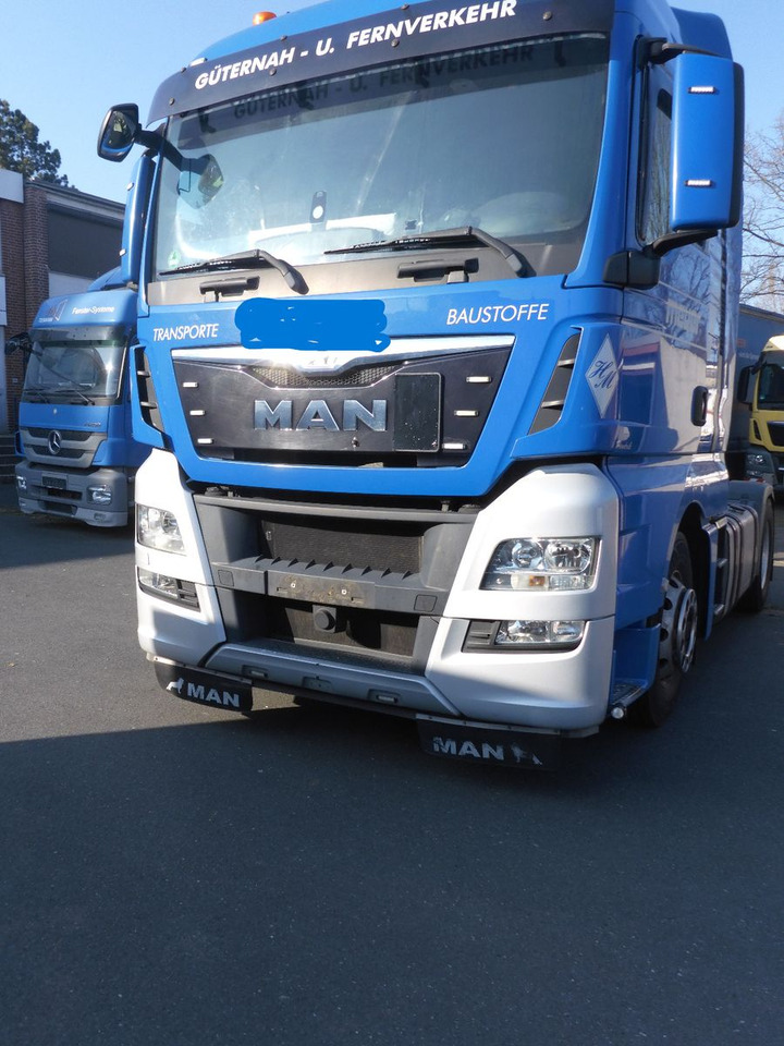 MAN TGX 18.440 Top Zustand Reifen 70 % grossesHaus - Tegljač: slika MAN TGX 18.440 Top Zustand Reifen 70 % grossesHaus - Tegljač MAN TGX 18.440 Top Zustand Reifen 70 % grossesHaus - Tegljač: slika MAN TGX 18.440 Top Zustand Reifen 70 % grossesHaus - Tegljač