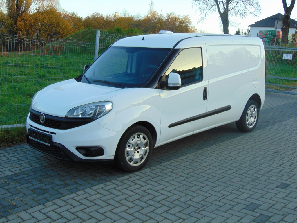 FIAT Doblo 1,6 MultiJet 105KM MAXI MAX - Mali kombi: slika FIAT Doblo 1,6 MultiJet 105KM MAXI MAX - Mali kombi FIAT Doblo 1,6 MultiJet 105KM MAXI MAX - Mali kombi: slika FIAT Doblo 1,6 MultiJet 105KM MAXI MAX - Mali kombi