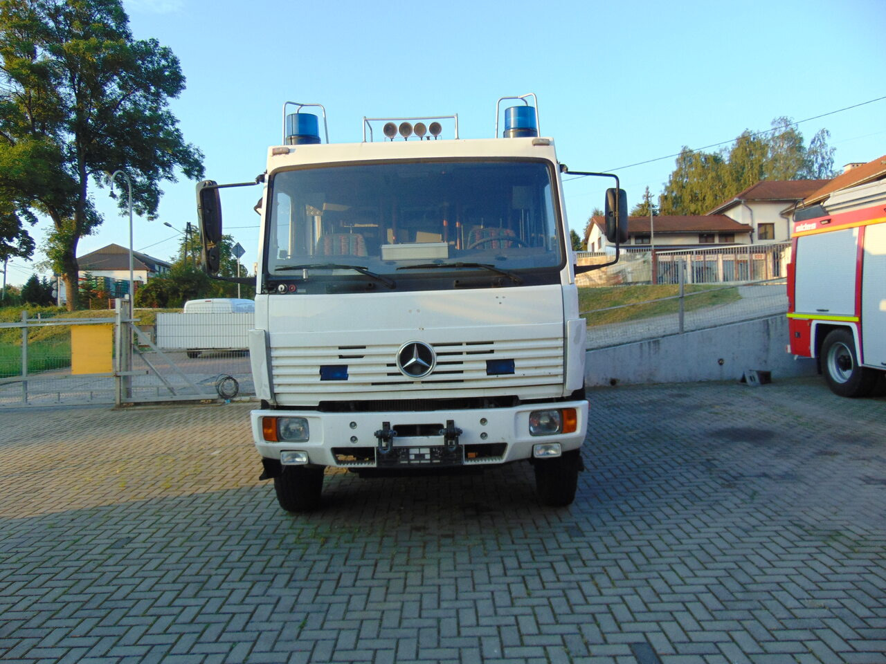 MERCEDES-BENZ 1124AF 4x4 MAGIRUS - Vatrogasno vozilo: slika MERCEDES-BENZ 1124AF 4x4 MAGIRUS - Vatrogasno vozilo MERCEDES-BENZ 1124AF 4x4 MAGIRUS - Vatrogasno vozilo: slika MERCEDES-BENZ 1124AF 4x4 MAGIRUS - Vatrogasno vozilo