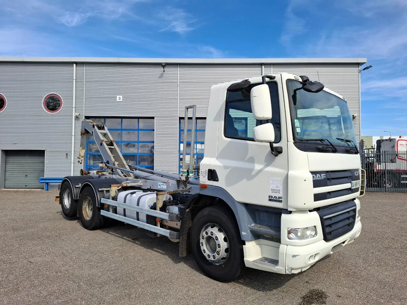 DAF CF85-410 / 6X2 / DEB / DALBY HOOK 15TON / AIRCO / ONLY:744381 KM / MANUAL / EURO-5 / 2012 - Kamion s kukastom dizalicom: slika DAF CF85-410 / 6X2 / DEB / DALBY HOOK 15TON / AIRCO / ONLY:744381 KM / MANUAL / EURO-5 / 2012 - Kamion s kukastom dizalicom DAF CF85-410 / 6X2 / DEB / DALBY HOOK 15TON / AIRCO / ONLY:744381 KM / MANUAL / EURO-5 / 2012 - Kamion s kukastom dizalicom: slika DAF CF85-410 / 6X2 / DEB / DALBY HOOK 15TON / AIRCO / ONLY:744381 KM / MANUAL / EURO-5 / 2012 - Kamion s kukastom dizalicom