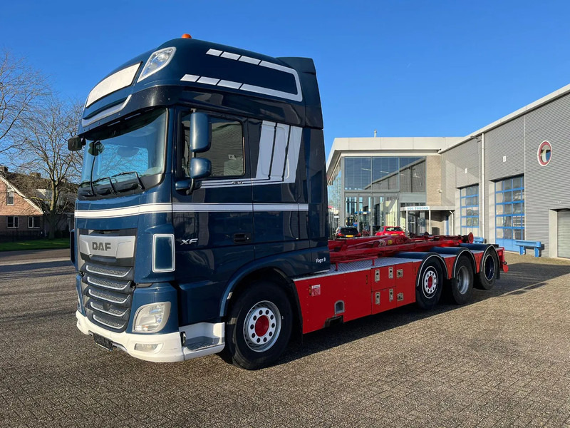 DAF XF106-530 8X2 / AJK HOOKLIFT 25000KG / 9 TON FRONT AXLE / NAVI / ONLY:612482 KM / SSC / AUTOMATIC / EURO-6 / 2019 - Kamion s kukastom dizalicom: slika DAF XF106-530 8X2 / AJK HOOKLIFT 25000KG / 9 TON FRONT AXLE / NAVI / ONLY:612482 KM / SSC / AUTOMATIC / EURO-6 / 2019 - Kamion s kukastom dizalicom DAF XF106-530 8X2 / AJK HOOKLIFT 25000KG / 9 TON FRONT AXLE / NAVI / ONLY:612482 KM / SSC / AUTOMATIC / EURO-6 / 2019 - Kamion s kukastom dizalicom: slika DAF XF106-530 8X2 / AJK HOOKLIFT 25000KG / 9 TON FRONT AXLE / NAVI / ONLY:612482 KM / SSC / AUTOMATIC / EURO-6 / 2019 - Kamion s kukastom dizalicom