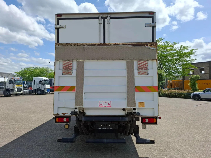Iveco EuroCargo 120 / COOL TRUCK / CARRIER XARIOS 600 / PLATFORM 2000KG / ONLY:340634 KM / AIRCO / MANUAL / EURO-6 / 2014 - Izotermni kamion: slika Iveco EuroCargo 120 / COOL TRUCK / CARRIER XARIOS 600 / PLATFORM 2000KG / ONLY:340634 KM / AIRCO / MANUAL / EURO-6 / 2014 - Izotermni kamion Iveco EuroCargo 120 / COOL TRUCK / CARRIER XARIOS 600 / PLATFORM 2000KG / ONLY:340634 KM / AIRCO / MANUAL / EURO-6 / 2014 - Izotermni kamion: slika Iveco EuroCargo 120 / COOL TRUCK / CARRIER XARIOS 600 / PLATFORM 2000KG / ONLY:340634 KM / AIRCO / MANUAL / EURO-6 / 2014 - Izotermni kamion