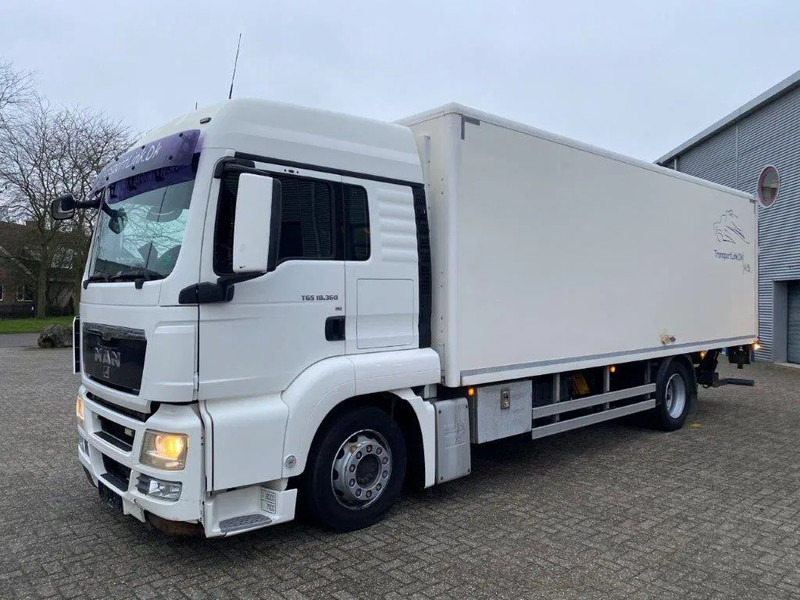 MAN TGS18.360 / HEATED BOX / FULL-AIR / PLATFORM / ONLY:392217 KM / MANUAL / EURO-4 / 2008 - Kamion sandučar: slika MAN TGS18.360 / HEATED BOX / FULL-AIR / PLATFORM / ONLY:392217 KM / MANUAL / EURO-4 / 2008 - Kamion sandučar MAN TGS18.360 / HEATED BOX / FULL-AIR / PLATFORM / ONLY:392217 KM / MANUAL / EURO-4 / 2008 - Kamion sandučar: slika MAN TGS18.360 / HEATED BOX / FULL-AIR / PLATFORM / ONLY:392217 KM / MANUAL / EURO-4 / 2008 - Kamion sandučar