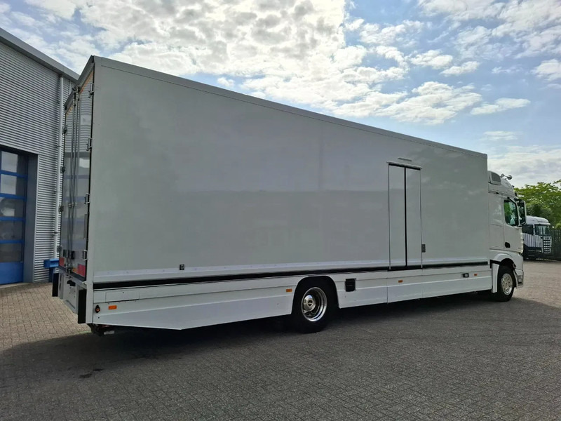 Mercedes-Benz Actros 1843 / GERMAN FLOWER TRUCK / 162021 KM / ISOLATED BOX / COOL & HEATED / NAVI / PLATFORM 1500 KG / TOP CONDITION / FULL-AI - Kamion za prodaju brze hrane: slika Mercedes-Benz Actros 1843 / GERMAN FLOWER TRUCK / 162021 KM / ISOLATED BOX / COOL & HEATED / NAVI / PLATFORM 1500 KG / TOP CONDITION / FULL-AI - Kamion za prodaju brze hrane Mercedes-Benz Actros 1843 / GERMAN FLOWER TRUCK / 162021 KM / ISOLATED BOX / COOL & HEATED / NAVI / PLATFORM 1500 KG / TOP CONDITION / FULL-AI - Kamion za prodaju brze hrane: slika Mercedes-Benz Actros 1843 / GERMAN FLOWER TRUCK / 162021 KM / ISOLATED BOX / COOL & HEATED / NAVI / PLATFORM 1500 KG / TOP CONDITION / FULL-AI - Kamion za prodaju brze hrane