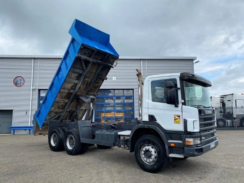 Scania 114-340 / 6X4 / 2 SIDE TIPPER / BIG AXLE / FULL-STEEL / DRUM BRAKES / MANUAL / 1999 - Kiper: slika Scania 114-340 / 6X4 / 2 SIDE TIPPER / BIG AXLE / FULL-STEEL / DRUM BRAKES / MANUAL / 1999 - Kiper Scania 114-340 / 6X4 / 2 SIDE TIPPER / BIG AXLE / FULL-STEEL / DRUM BRAKES / MANUAL / 1999 - Kiper: slika Scania 114-340 / 6X4 / 2 SIDE TIPPER / BIG AXLE / FULL-STEEL / DRUM BRAKES / MANUAL / 1999 - Kiper