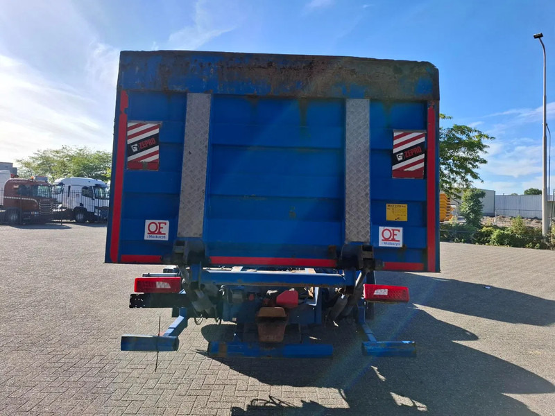 Scania R580 V8 / RETARDER / LIFT+LENKACHSE / FULL-AIR / PLATFORM 2000 KG / LEATHER / AIRCO / AUTOMATIC / EURO-6 / 2015 - Kamion-šasija: slika Scania R580 V8 / RETARDER / LIFT+LENKACHSE / FULL-AIR / PLATFORM 2000 KG / LEATHER / AIRCO / AUTOMATIC / EURO-6 / 2015 - Kamion-šasija Scania R580 V8 / RETARDER / LIFT+LENKACHSE / FULL-AIR / PLATFORM 2000 KG / LEATHER / AIRCO / AUTOMATIC / EURO-6 / 2015 - Kamion-šasija: slika Scania R580 V8 / RETARDER / LIFT+LENKACHSE / FULL-AIR / PLATFORM 2000 KG / LEATHER / AIRCO / AUTOMATIC / EURO-6 / 2015 - Kamion-šasija