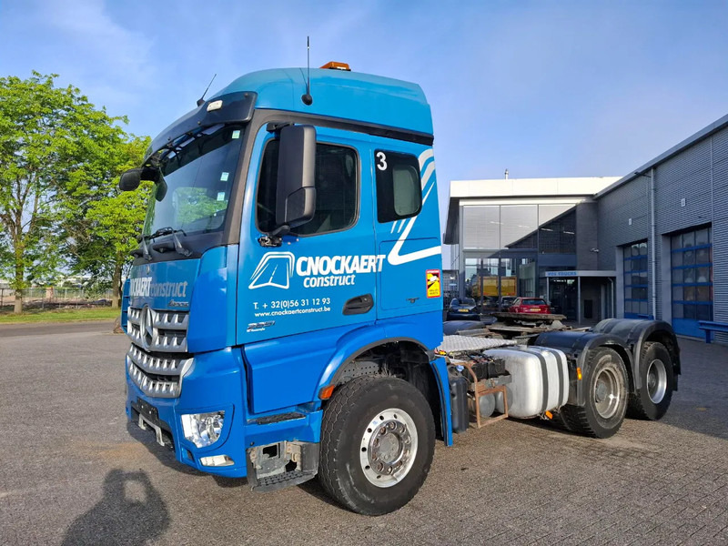 Mercedes-Benz Arocs 2851 / 6X4 / HYDRAULICS / BIG AXLE / ALCOA / AIRCO / AUTOMATIC / EURO-6 / 2015 - Tegljač: slika Mercedes-Benz Arocs 2851 / 6X4 / HYDRAULICS / BIG AXLE / ALCOA / AIRCO / AUTOMATIC / EURO-6 / 2015 - Tegljač Mercedes-Benz Arocs 2851 / 6X4 / HYDRAULICS / BIG AXLE / ALCOA / AIRCO / AUTOMATIC / EURO-6 / 2015 - Tegljač: slika Mercedes-Benz Arocs 2851 / 6X4 / HYDRAULICS / BIG AXLE / ALCOA / AIRCO / AUTOMATIC / EURO-6 / 2015 - Tegljač