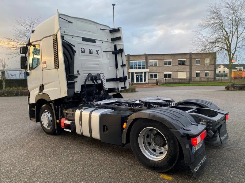 Renault T480 COMFORT / DOUBLE TANK / LWDS / AIRCO / 2XBED / AUTOMATIC / EURO-6 / 2016 - Tegljač: slika Renault T480 COMFORT / DOUBLE TANK / LWDS / AIRCO / 2XBED / AUTOMATIC / EURO-6 / 2016 - Tegljač Renault T480 COMFORT / DOUBLE TANK / LWDS / AIRCO / 2XBED / AUTOMATIC / EURO-6 / 2016 - Tegljač: slika Renault T480 COMFORT / DOUBLE TANK / LWDS / AIRCO / 2XBED / AUTOMATIC / EURO-6 / 2016 - Tegljač