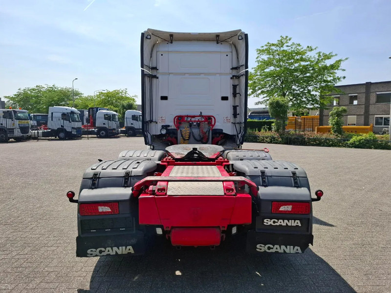 Scania R520 V8 / RETARDER / BOOGIE / FULL-AIR / ACC / LWDS / LEATHER / NAVI / XENON / FRIDGE / AUTOMATIC / EURO-6 / 2015 - Tegljač: slika Scania R520 V8 / RETARDER / BOOGIE / FULL-AIR / ACC / LWDS / LEATHER / NAVI / XENON / FRIDGE / AUTOMATIC / EURO-6 / 2015 - Tegljač Scania R520 V8 / RETARDER / BOOGIE / FULL-AIR / ACC / LWDS / LEATHER / NAVI / XENON / FRIDGE / AUTOMATIC / EURO-6 / 2015 - Tegljač: slika Scania R520 V8 / RETARDER / BOOGIE / FULL-AIR / ACC / LWDS / LEATHER / NAVI / XENON / FRIDGE / AUTOMATIC / EURO-6 / 2015 - Tegljač