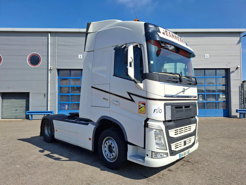 Volvo FH4-460 / VEB+ / DOUBLE TANK / FRIDGE / AUTOMATIC / EURO-6 / 2018 - Tegljač: slika Volvo FH4-460 / VEB+ / DOUBLE TANK / FRIDGE / AUTOMATIC / EURO-6 / 2018 - Tegljač Volvo FH4-460 / VEB+ / DOUBLE TANK / FRIDGE / AUTOMATIC / EURO-6 / 2018 - Tegljač: slika Volvo FH4-460 / VEB+ / DOUBLE TANK / FRIDGE / AUTOMATIC / EURO-6 / 2018 - Tegljač