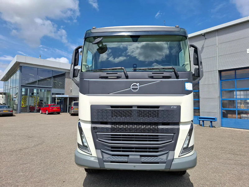 Volvo FH5-500 / 6X4 / RETARDER / HYDRAULICS / ONLY:46190 KM / BIG AXLE / 52 TON / VEB+ / ACC / LWDS / TOP CONDITION / AUTOMATIC / EURO - Tegljač: slika Volvo FH5-500 / 6X4 / RETARDER / HYDRAULICS / ONLY:46190 KM / BIG AXLE / 52 TON / VEB+ / ACC / LWDS / TOP CONDITION / AUTOMATIC / EURO - Tegljač Volvo FH5-500 / 6X4 / RETARDER / HYDRAULICS / ONLY:46190 KM / BIG AXLE / 52 TON / VEB+ / ACC / LWDS / TOP CONDITION / AUTOMATIC / EURO - Tegljač: slika Volvo FH5-500 / 6X4 / RETARDER / HYDRAULICS / ONLY:46190 KM / BIG AXLE / 52 TON / VEB+ / ACC / LWDS / TOP CONDITION / AUTOMATIC / EURO - Tegljač