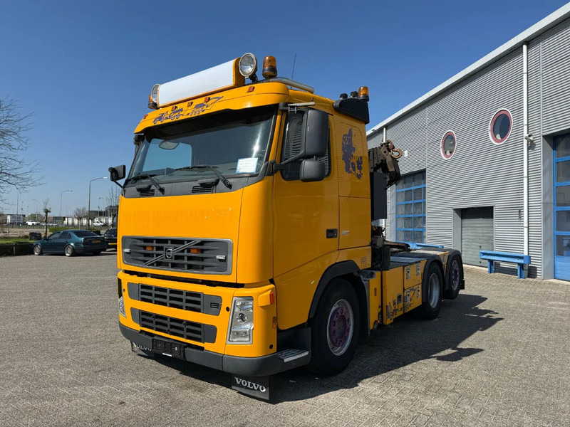 Volvo FH12-420 / CRANE AMCO VEBA V8204S / REMOTE / XENON / AIRCO / ANALOGE TACHO / MANUAL / EURO-3 / 2003 - Kamion s kranom: slika Volvo FH12-420 / CRANE AMCO VEBA V8204S / REMOTE / XENON / AIRCO / ANALOGE TACHO / MANUAL / EURO-3 / 2003 - Kamion s kranom Volvo FH12-420 / CRANE AMCO VEBA V8204S / REMOTE / XENON / AIRCO / ANALOGE TACHO / MANUAL / EURO-3 / 2003 - Kamion s kranom: slika Volvo FH12-420 / CRANE AMCO VEBA V8204S / REMOTE / XENON / AIRCO / ANALOGE TACHO / MANUAL / EURO-3 / 2003 - Kamion s kranom