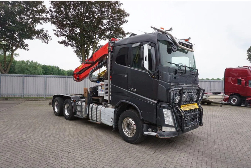 Volvo FH16-750 / ENGINE RUNNING / 6x4 / RETARDER / BIG AXLE / VEB+ / PALFINGER FD250 / EURO-6 / 2016 - Kamion šumar, Kamion s kranom: slika Volvo FH16-750 / ENGINE RUNNING / 6x4 / RETARDER / BIG AXLE / VEB+ / PALFINGER FD250 / EURO-6 / 2016 - Kamion šumar, Kamion s kranom Volvo FH16-750 / ENGINE RUNNING / 6x4 / RETARDER / BIG AXLE / VEB+ / PALFINGER FD250 / EURO-6 / 2016 - Kamion šumar, Kamion s kranom: slika Volvo FH16-750 / ENGINE RUNNING / 6x4 / RETARDER / BIG AXLE / VEB+ / PALFINGER FD250 / EURO-6 / 2016 - Kamion šumar, Kamion s kranom