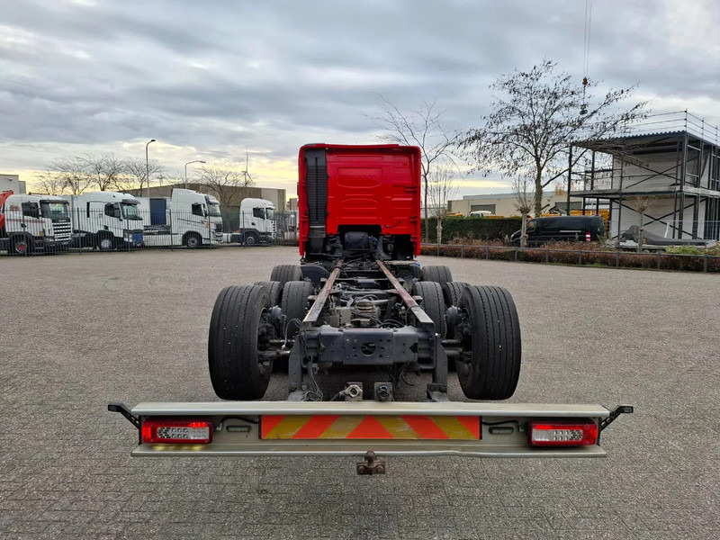 Volvo FH16-750 / VEB+ / ONLY:349761 KM / 9TON FRONT AXLE / INLINER / TECHNICAL 60TON / FULL-AIR / AUTOMATIC / EURO-6 / 2016 - Kamion-šasija: slika Volvo FH16-750 / VEB+ / ONLY:349761 KM / 9TON FRONT AXLE / INLINER / TECHNICAL 60TON / FULL-AIR / AUTOMATIC / EURO-6 / 2016 - Kamion-šasija Volvo FH16-750 / VEB+ / ONLY:349761 KM / 9TON FRONT AXLE / INLINER / TECHNICAL 60TON / FULL-AIR / AUTOMATIC / EURO-6 / 2016 - Kamion-šasija: slika Volvo FH16-750 / VEB+ / ONLY:349761 KM / 9TON FRONT AXLE / INLINER / TECHNICAL 60TON / FULL-AIR / AUTOMATIC / EURO-6 / 2016 - Kamion-šasija