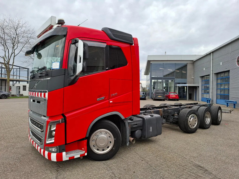 Volvo FH16-750 / VEB+ / ONLY:349761 KM / 9TON FRONT AXLE / INLINER / TECHNICAL 60TON / FULL-AIR / AUTOMATIC / EURO-6 / 2016 - Kamion-šasija: slika Volvo FH16-750 / VEB+ / ONLY:349761 KM / 9TON FRONT AXLE / INLINER / TECHNICAL 60TON / FULL-AIR / AUTOMATIC / EURO-6 / 2016 - Kamion-šasija Volvo FH16-750 / VEB+ / ONLY:349761 KM / 9TON FRONT AXLE / INLINER / TECHNICAL 60TON / FULL-AIR / AUTOMATIC / EURO-6 / 2016 - Kamion-šasija: slika Volvo FH16-750 / VEB+ / ONLY:349761 KM / 9TON FRONT AXLE / INLINER / TECHNICAL 60TON / FULL-AIR / AUTOMATIC / EURO-6 / 2016 - Kamion-šasija