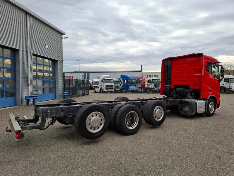 Volvo FH16-750 / VEB+ / ONLY:349761 KM / 9TON FRONT AXLE / INLINER / TECHNICAL 60TON / FULL-AIR / AUTOMATIC / EURO-6 / 2016 - Kamion-šasija: slika Volvo FH16-750 / VEB+ / ONLY:349761 KM / 9TON FRONT AXLE / INLINER / TECHNICAL 60TON / FULL-AIR / AUTOMATIC / EURO-6 / 2016 - Kamion-šasija Volvo FH16-750 / VEB+ / ONLY:349761 KM / 9TON FRONT AXLE / INLINER / TECHNICAL 60TON / FULL-AIR / AUTOMATIC / EURO-6 / 2016 - Kamion-šasija: slika Volvo FH16-750 / VEB+ / ONLY:349761 KM / 9TON FRONT AXLE / INLINER / TECHNICAL 60TON / FULL-AIR / AUTOMATIC / EURO-6 / 2016 - Kamion-šasija