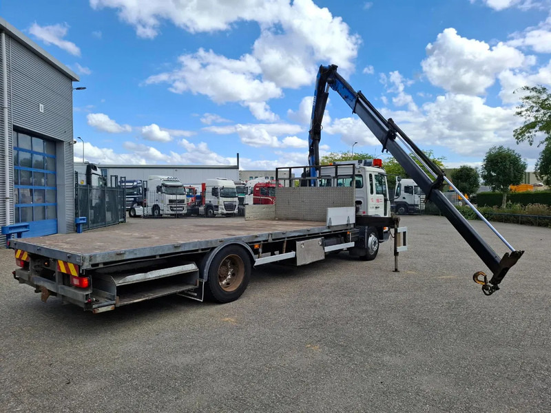 Volvo FL6-220 / HMF 910 / REMOTE / ONLY:493620 KM / AIRCO / FULL-AIR / MANUAL / EURO-3 / 2003 - Kamion s kranom: slika Volvo FL6-220 / HMF 910 / REMOTE / ONLY:493620 KM / AIRCO / FULL-AIR / MANUAL / EURO-3 / 2003 - Kamion s kranom Volvo FL6-220 / HMF 910 / REMOTE / ONLY:493620 KM / AIRCO / FULL-AIR / MANUAL / EURO-3 / 2003 - Kamion s kranom: slika Volvo FL6-220 / HMF 910 / REMOTE / ONLY:493620 KM / AIRCO / FULL-AIR / MANUAL / EURO-3 / 2003 - Kamion s kranom