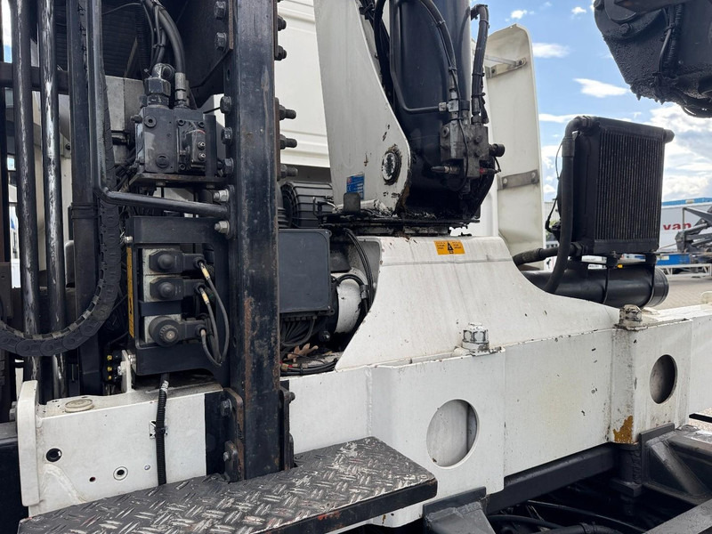 Kamion s kranom DAF CF410 FAQ HMF 2620, Unfall - Damaged.: slika Kamion s kranom DAF CF410 FAQ HMF 2620, Unfall - Damaged. Kamion s kranom DAF CF410 FAQ HMF 2620, Unfall - Damaged.: slika Kamion s kranom DAF CF410 FAQ HMF 2620, Unfall - Damaged.