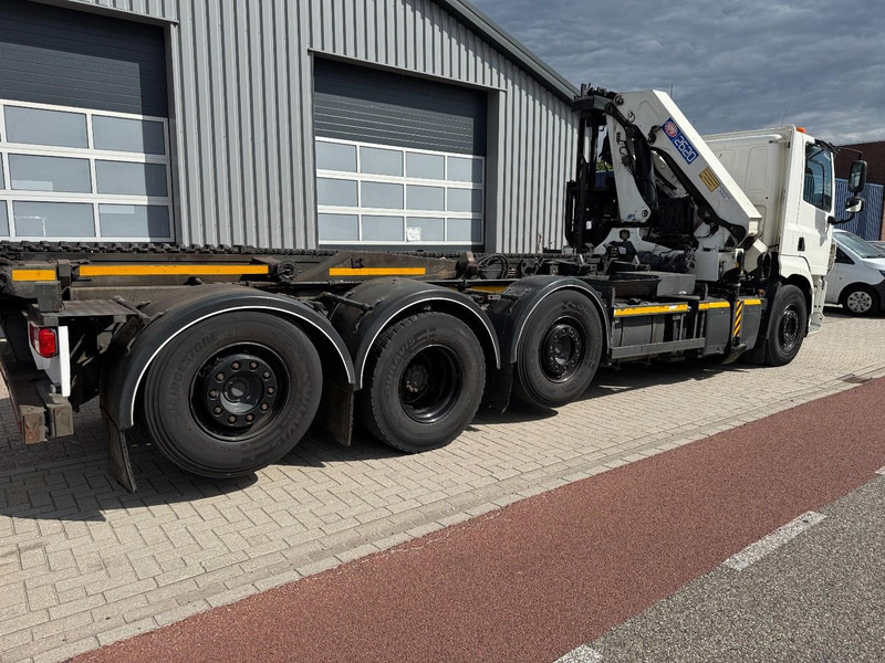 Kamion s kranom DAF CF410 FAQ HMF 2620, Unfall - Damaged.: slika Kamion s kranom DAF CF410 FAQ HMF 2620, Unfall - Damaged. Kamion s kranom DAF CF410 FAQ HMF 2620, Unfall - Damaged.: slika Kamion s kranom DAF CF410 FAQ HMF 2620, Unfall - Damaged.
