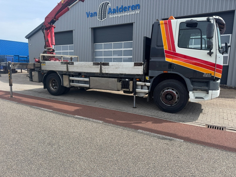DAF CF75-250, HMF 1583 K4 + 1, Remote Control - Kamion s kranom: slika DAF CF75-250, HMF 1583 K4 + 1, Remote Control - Kamion s kranom DAF CF75-250, HMF 1583 K4 + 1, Remote Control - Kamion s kranom: slika DAF CF75-250, HMF 1583 K4 + 1, Remote Control - Kamion s kranom