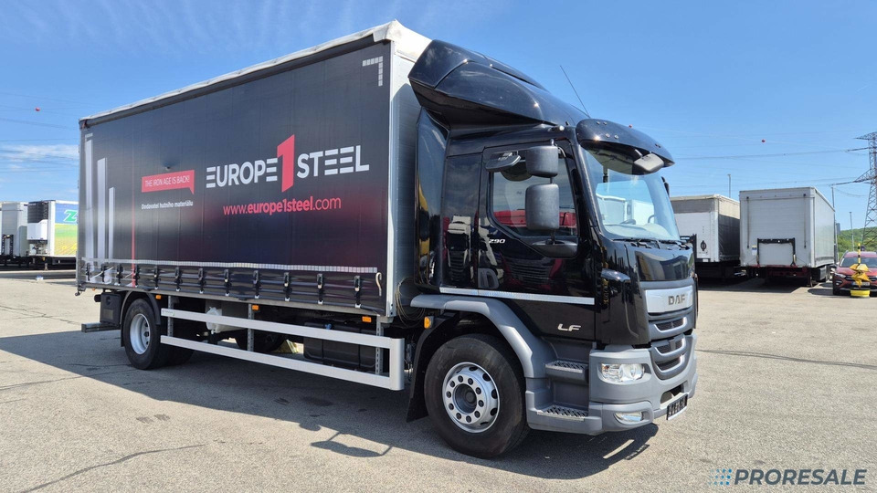 DAF LF 290 FA Sleeper Cab EURO 6 - valník s plachtou - Kamion s ceradom: slika DAF LF 290 FA Sleeper Cab EURO 6 - valník s plachtou - Kamion s ceradom DAF LF 290 FA Sleeper Cab EURO 6 - valník s plachtou - Kamion s ceradom: slika DAF LF 290 FA Sleeper Cab EURO 6 - valník s plachtou - Kamion s ceradom