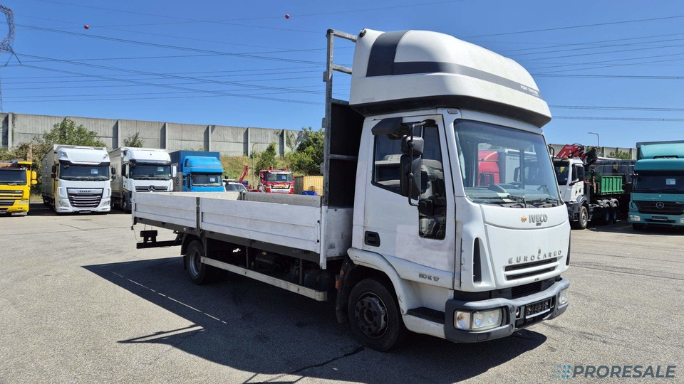 IVECO EUROCARGO ML 80E17 - valník - Kamion s otvorenim sandukom: slika IVECO EUROCARGO ML 80E17 - valník - Kamion s otvorenim sandukom IVECO EUROCARGO ML 80E17 - valník - Kamion s otvorenim sandukom: slika IVECO EUROCARGO ML 80E17 - valník - Kamion s otvorenim sandukom