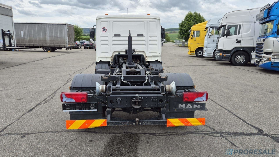 MAN TGL 12.180 4x2 BB EURO 3 - Hákový nosič kontejnerů - Kamion s kukastom dizalicom: slika MAN TGL 12.180 4x2 BB EURO 3 - Hákový nosič kontejnerů - Kamion s kukastom dizalicom MAN TGL 12.180 4x2 BB EURO 3 - Hákový nosič kontejnerů - Kamion s kukastom dizalicom: slika MAN TGL 12.180 4x2 BB EURO 3 - Hákový nosič kontejnerů - Kamion s kukastom dizalicom