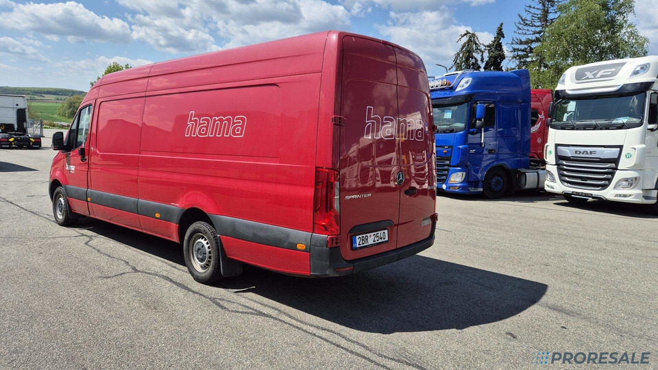 MERCEDES-BENZ SPRINTER 319 3,0 CDi 140 kW - Furgon: slika MERCEDES-BENZ SPRINTER 319 3,0 CDi 140 kW - Furgon MERCEDES-BENZ SPRINTER 319 3,0 CDi 140 kW - Furgon: slika MERCEDES-BENZ SPRINTER 319 3,0 CDi 140 kW - Furgon