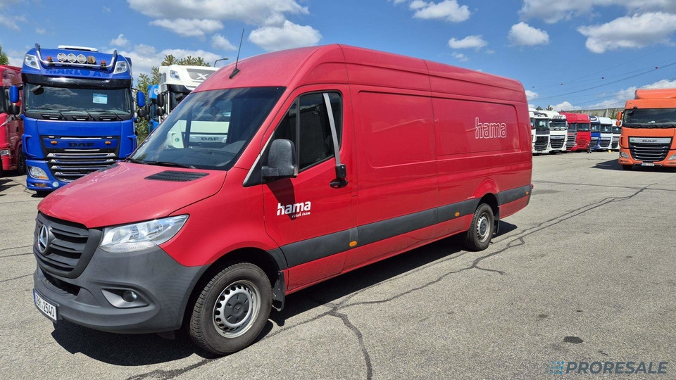 MERCEDES-BENZ SPRINTER 319 3,0 CDi 140 kW - Furgon: slika MERCEDES-BENZ SPRINTER 319 3,0 CDi 140 kW - Furgon MERCEDES-BENZ SPRINTER 319 3,0 CDi 140 kW - Furgon: slika MERCEDES-BENZ SPRINTER 319 3,0 CDi 140 kW - Furgon
