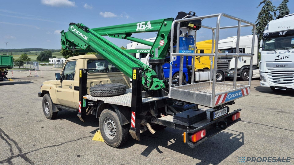 TOYOTA LAND CRUISER 79 montážní plošina - Podizna platforma montirana na kamion: slika TOYOTA LAND CRUISER 79 montážní plošina - Podizna platforma montirana na kamion TOYOTA LAND CRUISER 79 montážní plošina - Podizna platforma montirana na kamion: slika TOYOTA LAND CRUISER 79 montážní plošina - Podizna platforma montirana na kamion