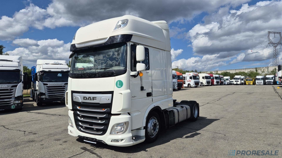 DAF XF 480 FT LOW DECK SSC EURO 6 - Tegljač: slika DAF XF 480 FT LOW DECK SSC EURO 6 - Tegljač DAF XF 480 FT LOW DECK SSC EURO 6 - Tegljač: slika DAF XF 480 FT LOW DECK SSC EURO 6 - Tegljač