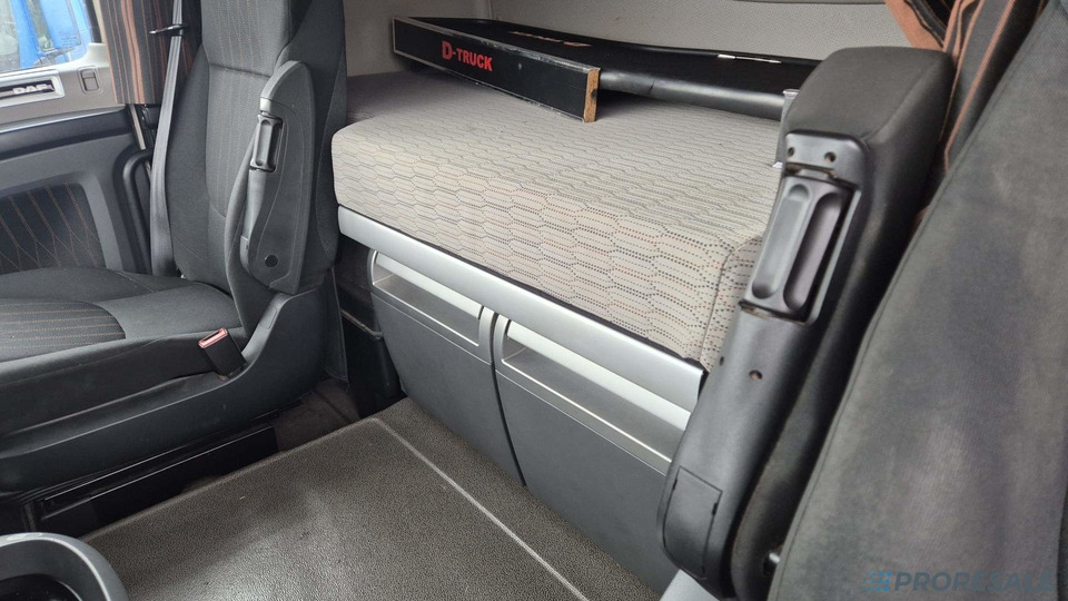 DAF XF 530 FT SSC EURO 6 - Tegljač: slika DAF XF 530 FT SSC EURO 6 - Tegljač DAF XF 530 FT SSC EURO 6 - Tegljač: slika DAF XF 530 FT SSC EURO 6 - Tegljač