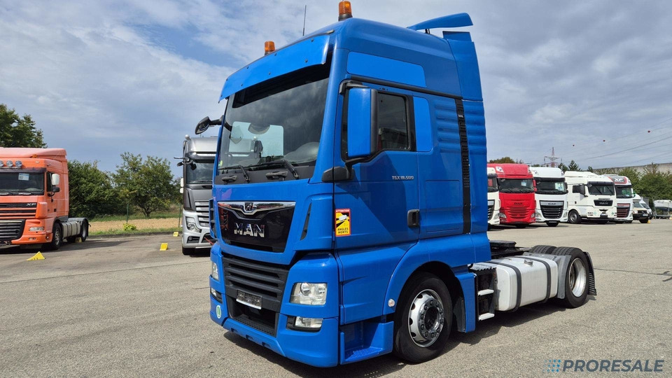 MAN TGX 18.500 XXL LOW DECK EURO 6 - Tegljač: slika  MAN TGX 18.500 XXL LOW DECK EURO 6 - Tegljač MAN TGX 18.500 XXL LOW DECK EURO 6 - Tegljač: slika  MAN TGX 18.500 XXL LOW DECK EURO 6 - Tegljač