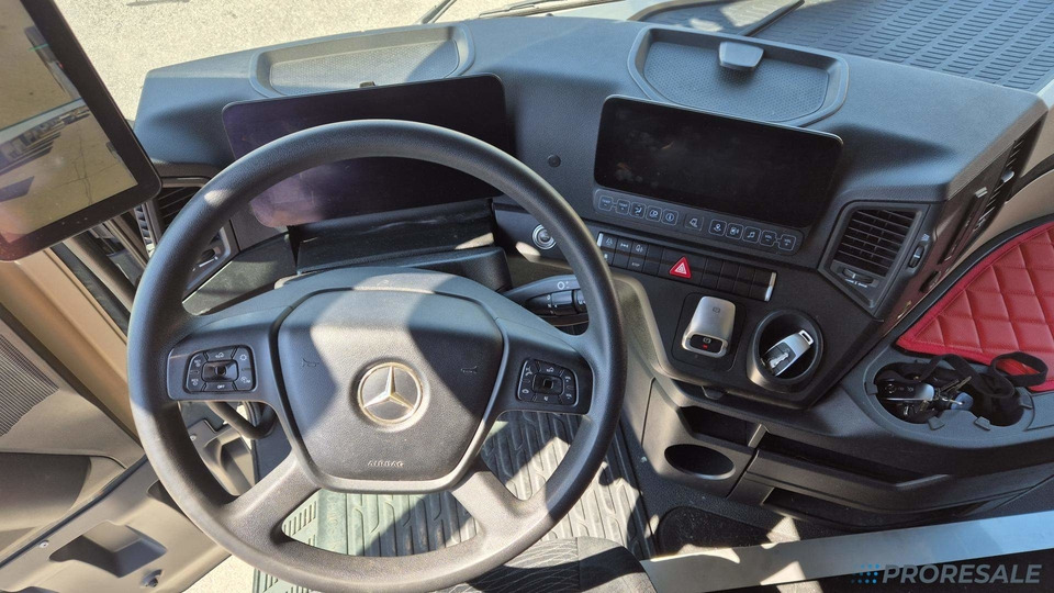 MERCEDES-BENZ ACTROS 1842 GIGA SPACE EURO 6 - Tegljač: slika MERCEDES-BENZ ACTROS 1842 GIGA SPACE EURO 6 - Tegljač MERCEDES-BENZ ACTROS 1842 GIGA SPACE EURO 6 - Tegljač: slika MERCEDES-BENZ ACTROS 1842 GIGA SPACE EURO 6 - Tegljač
