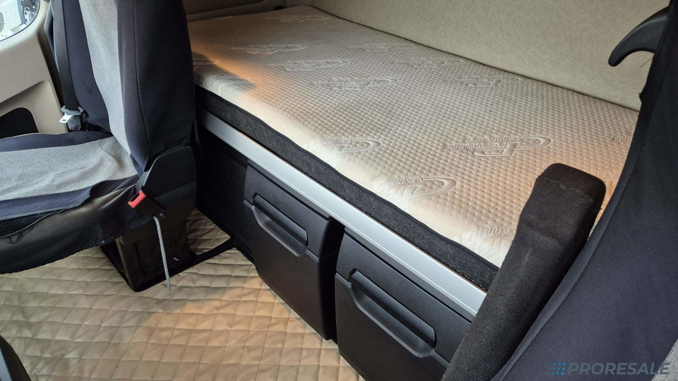 MERCEDES-BENZ ACTROS 1851 EURO 6 - Tegljač: slika MERCEDES-BENZ ACTROS 1851 EURO 6 - Tegljač MERCEDES-BENZ ACTROS 1851 EURO 6 - Tegljač: slika MERCEDES-BENZ ACTROS 1851 EURO 6 - Tegljač