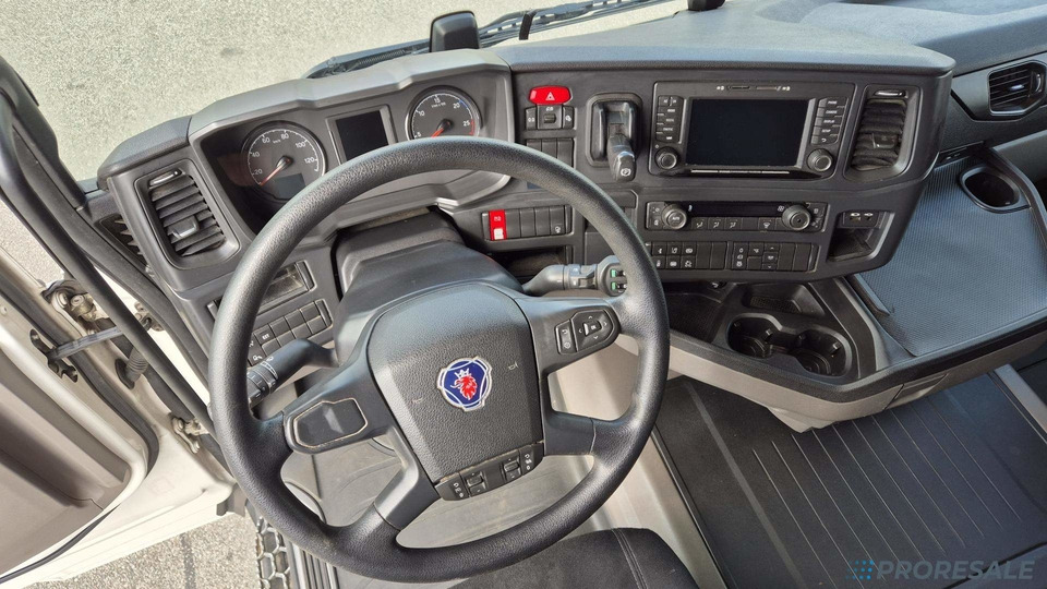 SCANIA R450 N323 TOP LINE EURO 6 - plná ADR - Tegljač: slika SCANIA R450 N323 TOP LINE EURO 6 - plná ADR - Tegljač SCANIA R450 N323 TOP LINE EURO 6 - plná ADR - Tegljač: slika SCANIA R450 N323 TOP LINE EURO 6 - plná ADR - Tegljač