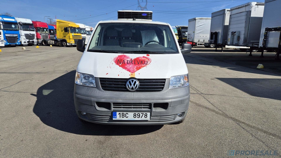 VOLKSWAGEN TRANSPORTER 2.5 TDi - nová mrazírenská vestavba + CARRIER XARIOS 230/12 V - vadný motor - Dostavno vozilo hladnjača: slika VOLKSWAGEN TRANSPORTER 2.5 TDi - nová mrazírenská vestavba + CARRIER XARIOS 230/12 V - vadný motor - Dostavno vozilo hladnjača VOLKSWAGEN TRANSPORTER 2.5 TDi - nová mrazírenská vestavba + CARRIER XARIOS 230/12 V - vadný motor - Dostavno vozilo hladnjača: slika VOLKSWAGEN TRANSPORTER 2.5 TDi - nová mrazírenská vestavba + CARRIER XARIOS 230/12 V - vadný motor - Dostavno vozilo hladnjača