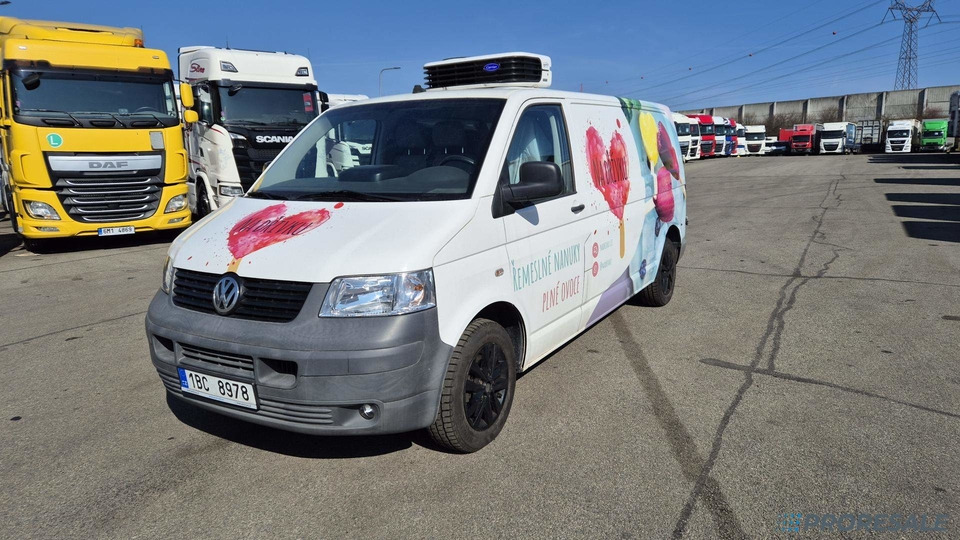VOLKSWAGEN TRANSPORTER 2.5 TDi - nová mrazírenská vestavba + CARRIER XARIOS 230/12 V - vadný motor - Dostavno vozilo hladnjača: slika VOLKSWAGEN TRANSPORTER 2.5 TDi - nová mrazírenská vestavba + CARRIER XARIOS 230/12 V - vadný motor - Dostavno vozilo hladnjača VOLKSWAGEN TRANSPORTER 2.5 TDi - nová mrazírenská vestavba + CARRIER XARIOS 230/12 V - vadný motor - Dostavno vozilo hladnjača: slika VOLKSWAGEN TRANSPORTER 2.5 TDi - nová mrazírenská vestavba + CARRIER XARIOS 230/12 V - vadný motor - Dostavno vozilo hladnjača