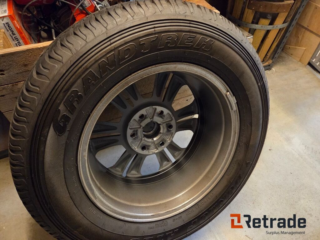 4 stk ubrukte felger og dekk som passer Mitsubishi L200 2022 mod - Građevinska oprema: slika 4 stk ubrukte felger og dekk som passer Mitsubishi L200 2022 mod - Građevinska oprema 4 stk ubrukte felger og dekk som passer Mitsubishi L200 2022 mod - Građevinska oprema: slika 4 stk ubrukte felger og dekk som passer Mitsubishi L200 2022 mod - Građevinska oprema