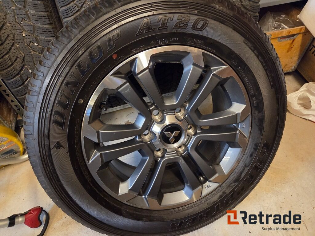 4 stk ubrukte felger og dekk som passer Mitsubishi L200 2022 mod - Građevinska oprema: slika 4 stk ubrukte felger og dekk som passer Mitsubishi L200 2022 mod - Građevinska oprema 4 stk ubrukte felger og dekk som passer Mitsubishi L200 2022 mod - Građevinska oprema: slika 4 stk ubrukte felger og dekk som passer Mitsubishi L200 2022 mod - Građevinska oprema