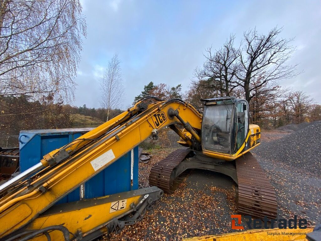 Bandgrävmaskin JCB JS200 - Građevinski strojevi: slika Bandgrävmaskin JCB JS200 - Građevinski strojevi Bandgrävmaskin JCB JS200 - Građevinski strojevi: slika Bandgrävmaskin JCB JS200 - Građevinski strojevi